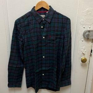 Jack Wills small black watch buttoned shirt